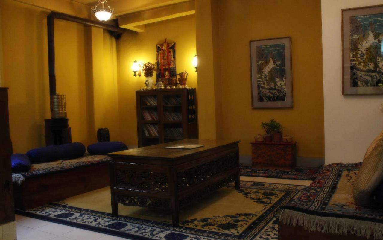 Hotel Tarayana Gangtok Esterno foto