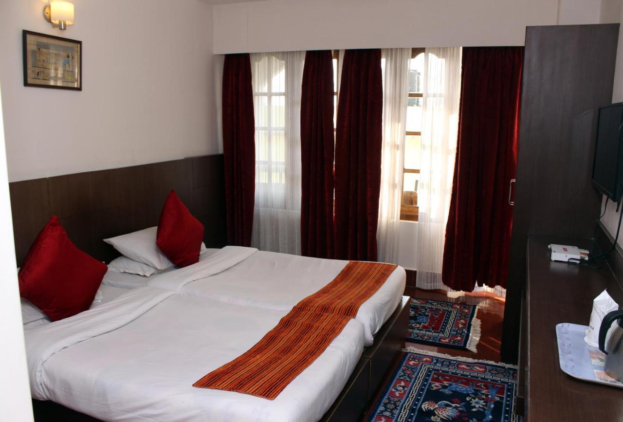 Hotel Tarayana Gangtok Esterno foto