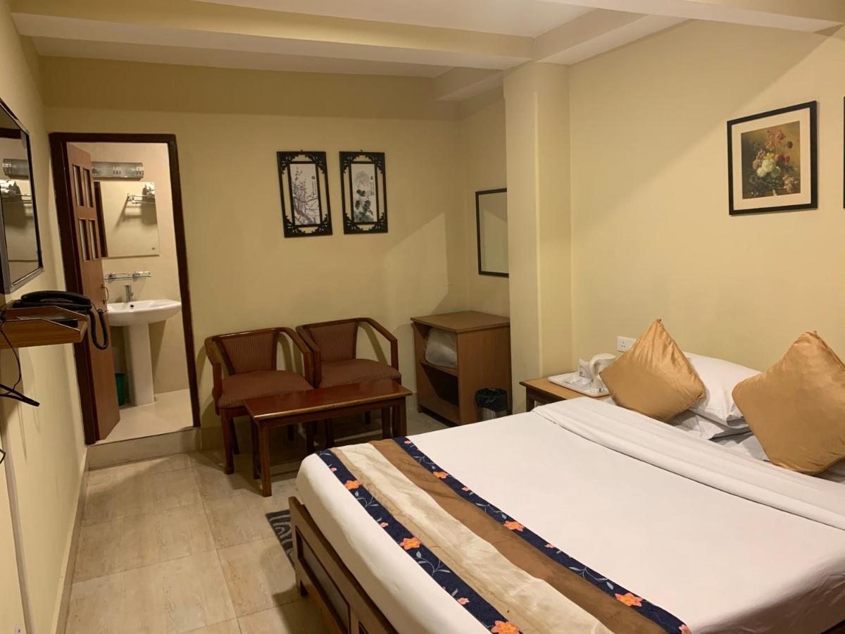 Hotel Tarayana Gangtok Esterno foto