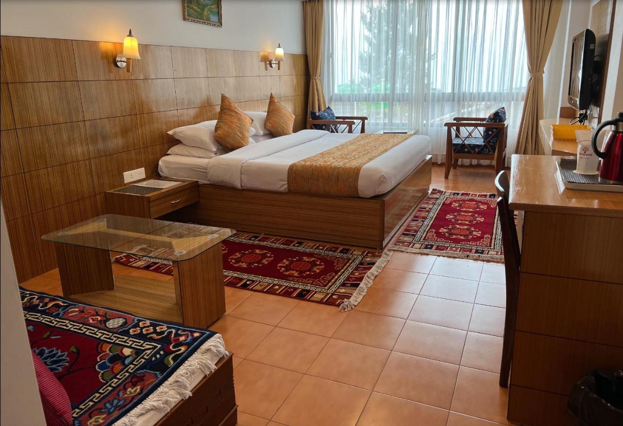 Hotel Tarayana Gangtok Esterno foto