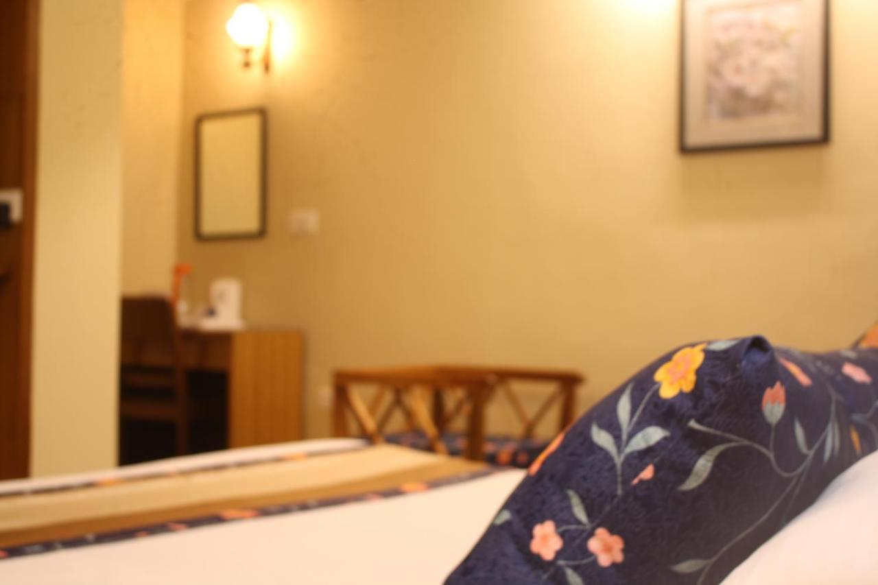 Hotel Tarayana Gangtok Esterno foto
