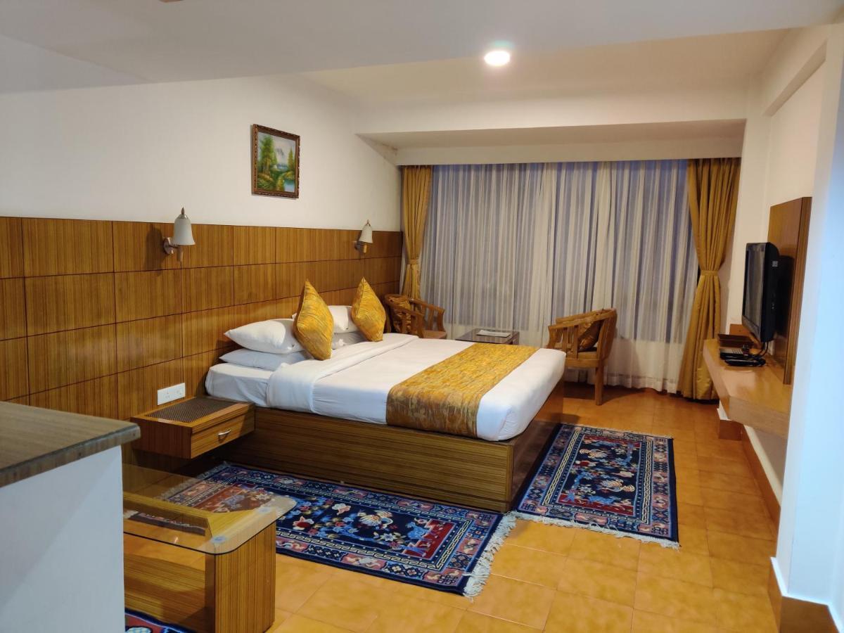 Hotel Tarayana Gangtok Esterno foto
