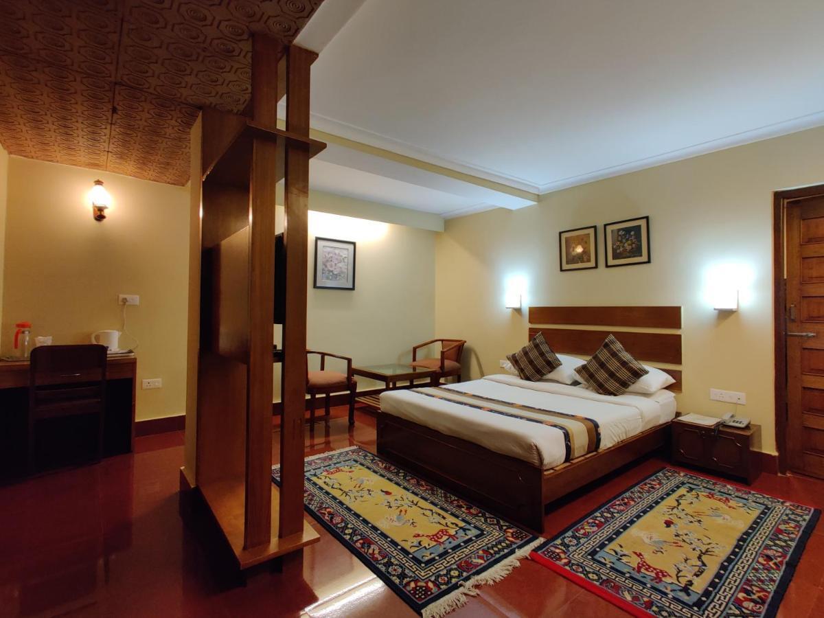 Hotel Tarayana Gangtok Esterno foto