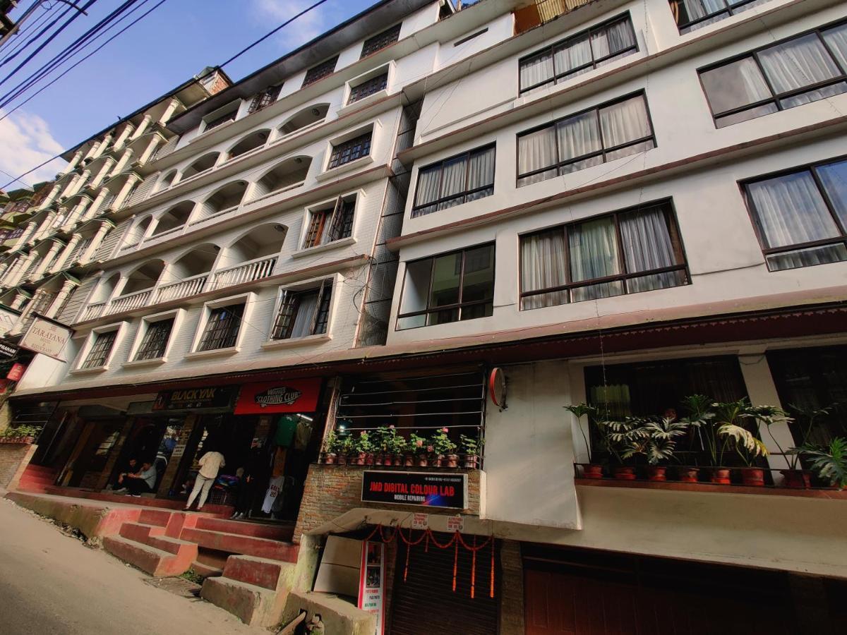 Hotel Tarayana Gangtok Esterno foto